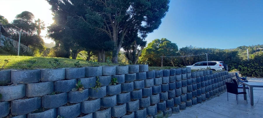 4 Bedroom Property for Sale in Knysna Central Western Cape